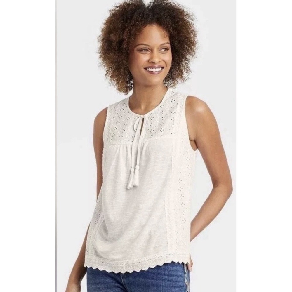 Knox Rose Women's White Sleevelessβ Eyelet Blouse Shirt Top SZ-Small NWT
